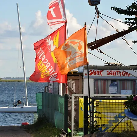 Ort Lemkenhafen Segler *