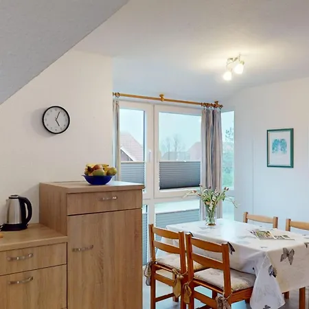 Ort Lemkenhafen Segler Fehmarn