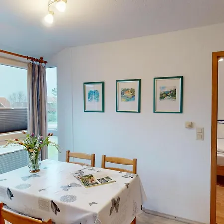 Ort Lemkenhafen Segler