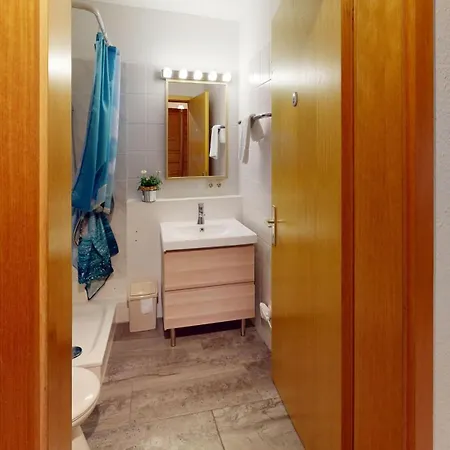 Ort Lemkenhafen Segler Fehmarn