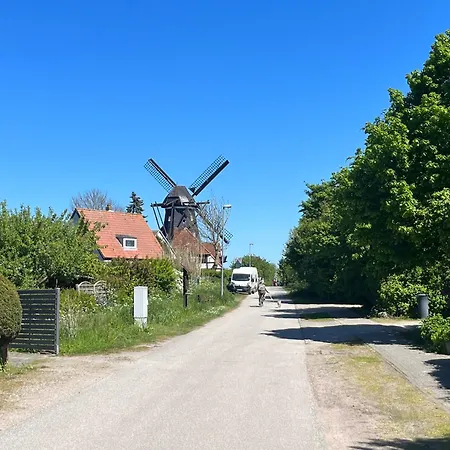 Ort Lemkenhafen Segler